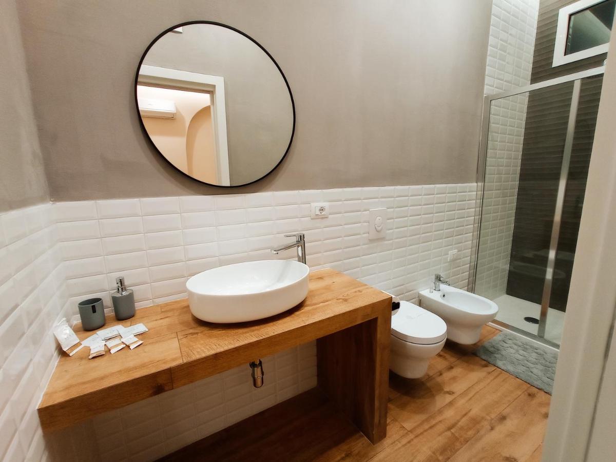 Suites Elifani Marina Trani Luaran gambar